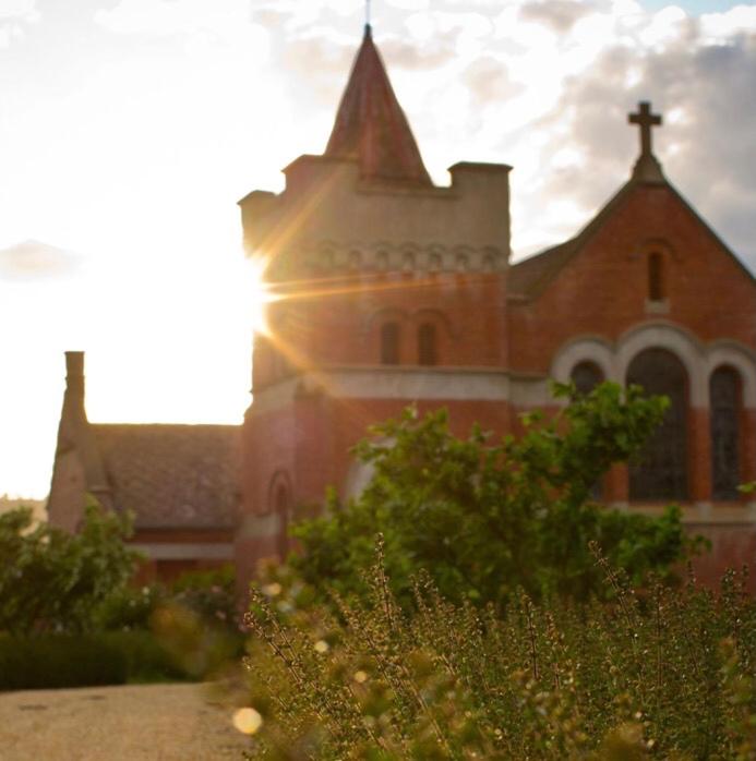 A Tassie Church (Kempton) 