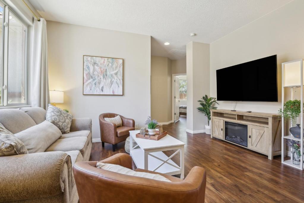 Pet-Friendly Mesquite Condo with Pool Access!