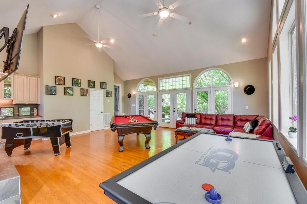 Central Villa with Game Room and Deck - Near Lakes!