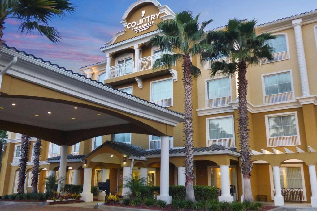 Country Inn & Suites by Radisson, Port Orange-Daytona, FL