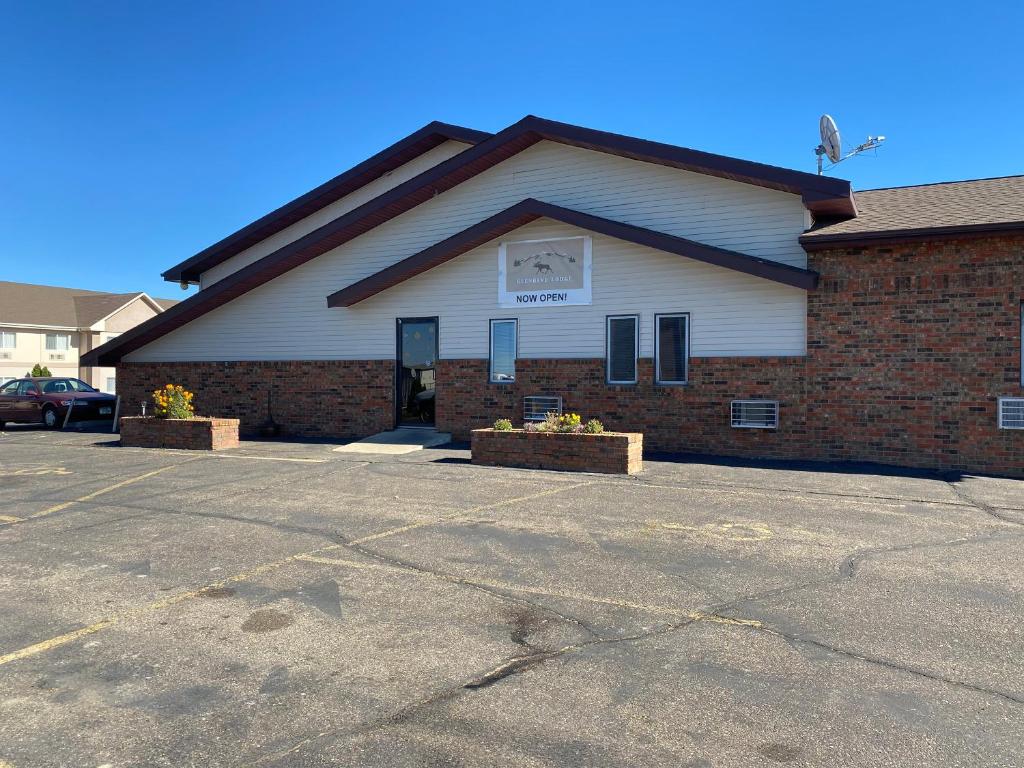 Glendive Lodge