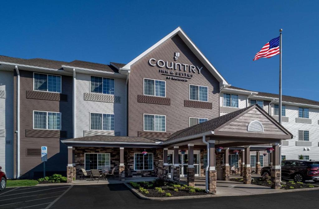 Country Inn & Suites by Radisson, Charleston South, WV