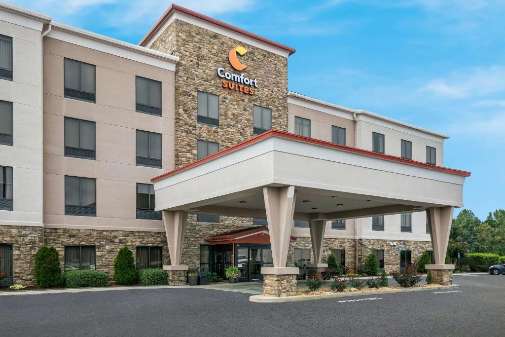 Comfort Suites Commerce