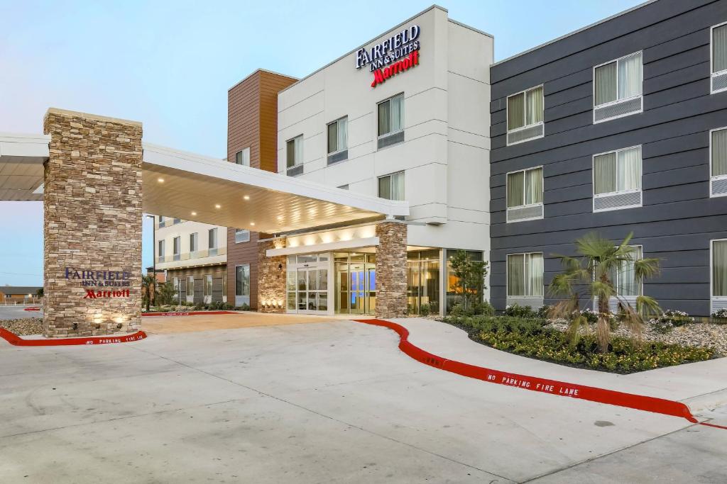 Fairfield Inn & Suites by Marriott Snyder