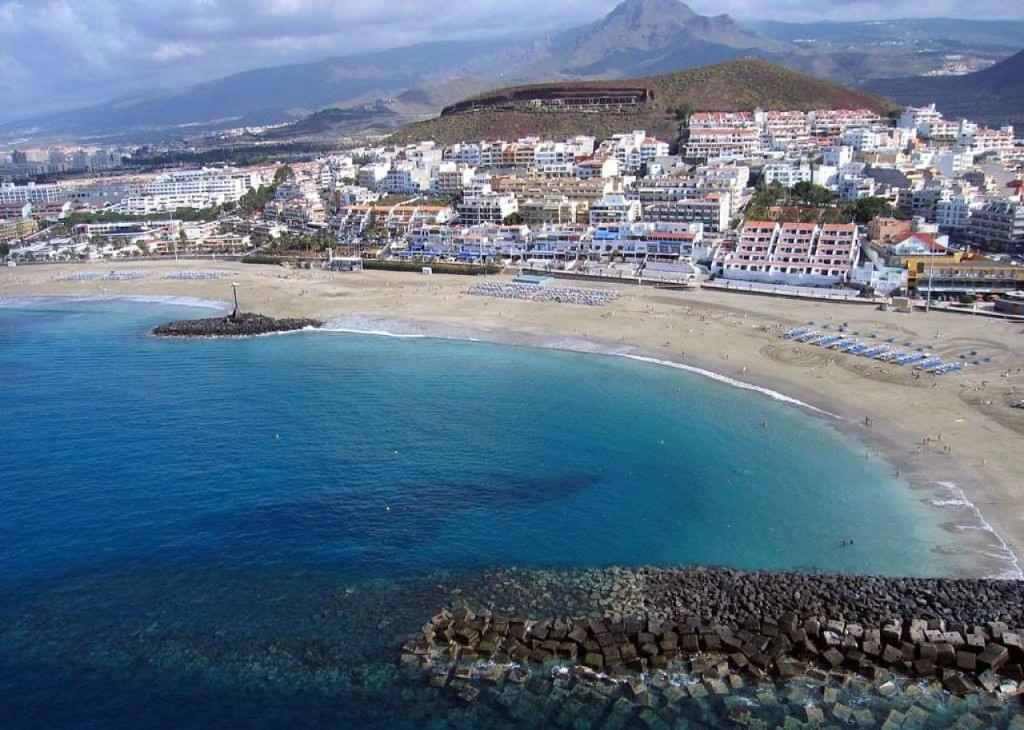 Los Cristianos Center