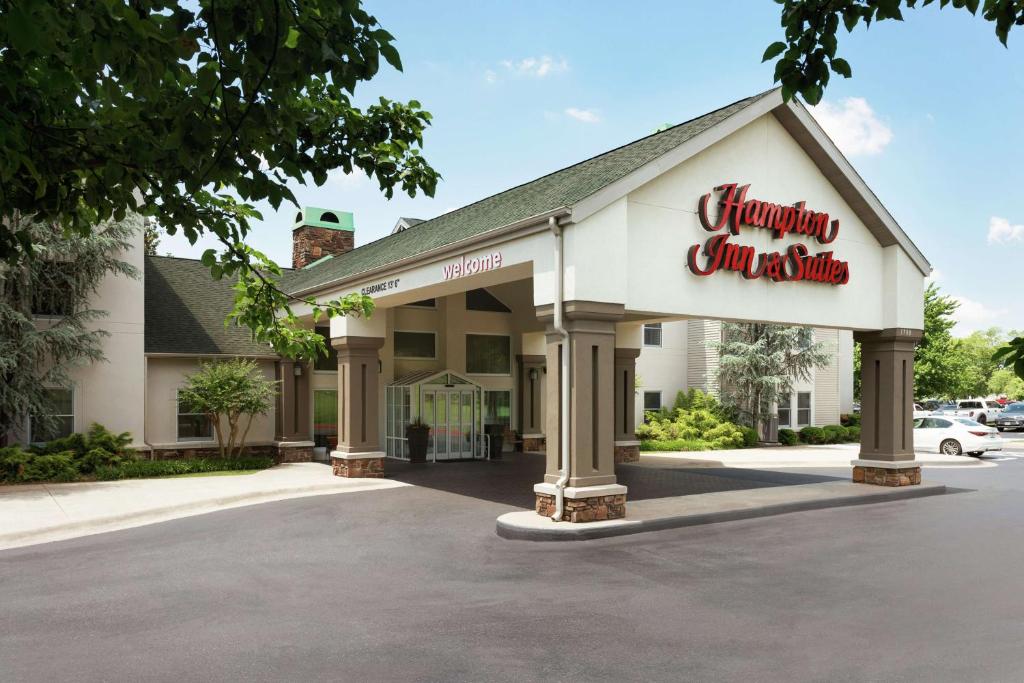 Hampton Inn and Suites Springdale