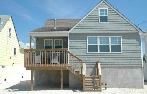 Awesome Home In Brant Beach With 4 Bedrooms, Internet And Wifi