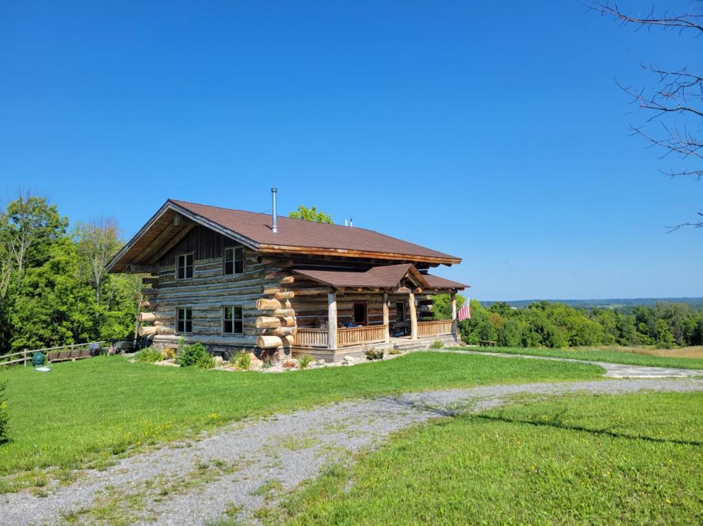 Firefly Creek Lodge