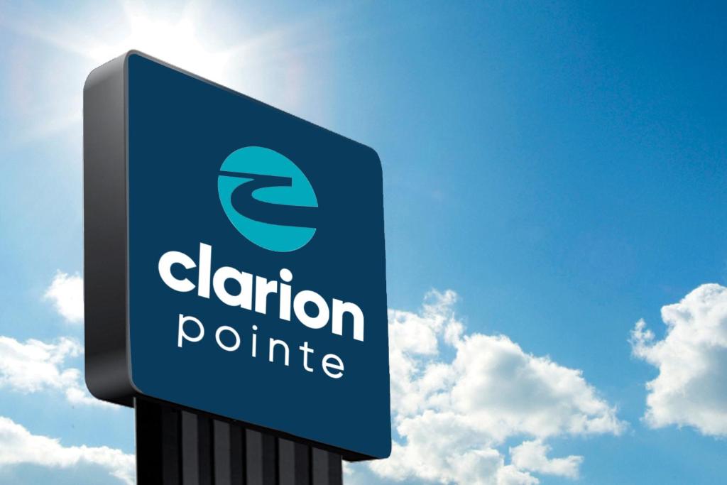 Clarion Pointe