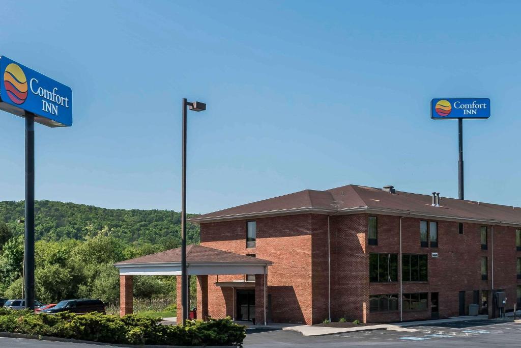 Comfort Inn Pine Grove I-81 Hershey Area