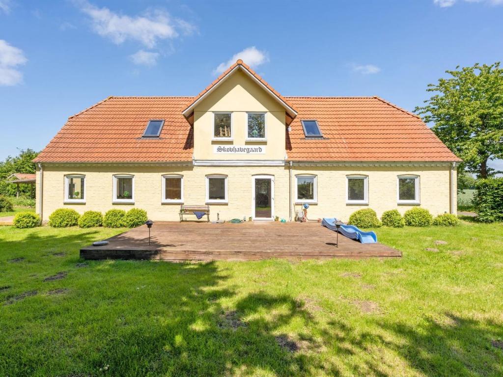 Holiday Home Rouwen - 1km from the sea in Lolland- Falster and Mon by Interhome