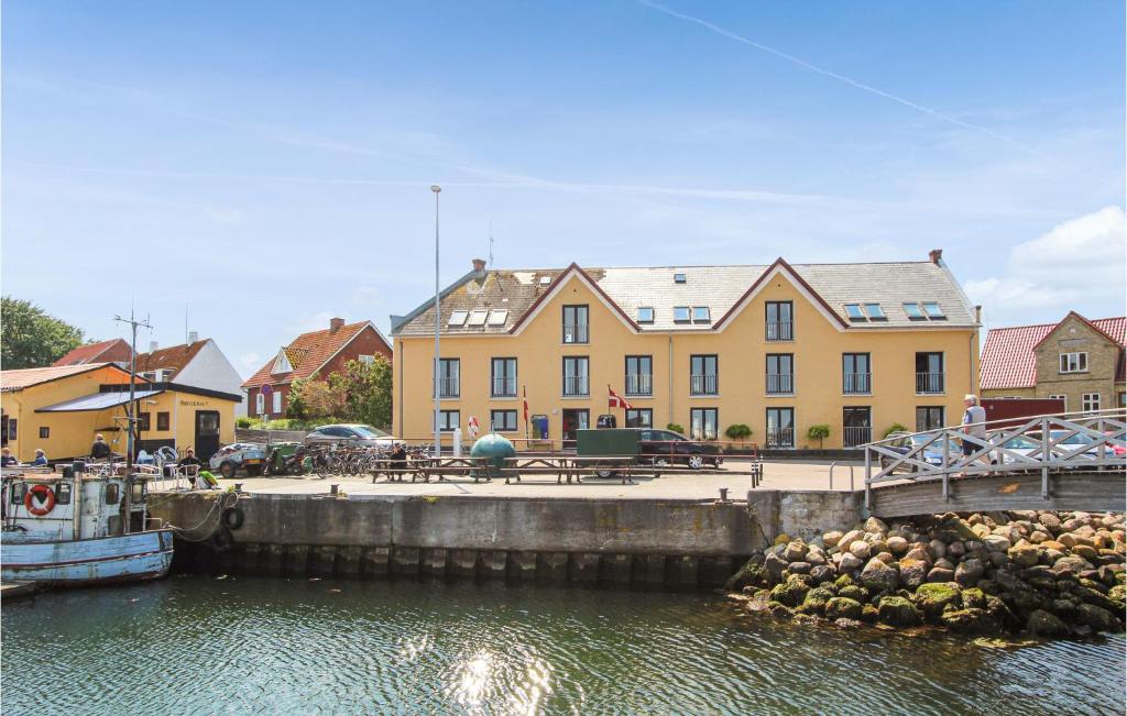 Beautiful Apartment In Samsø With Kitchen