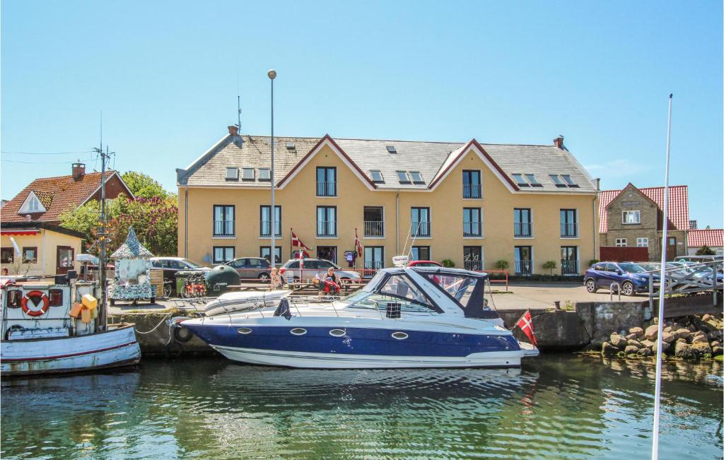 Beautiful Apartment In Samsø With House Sea View