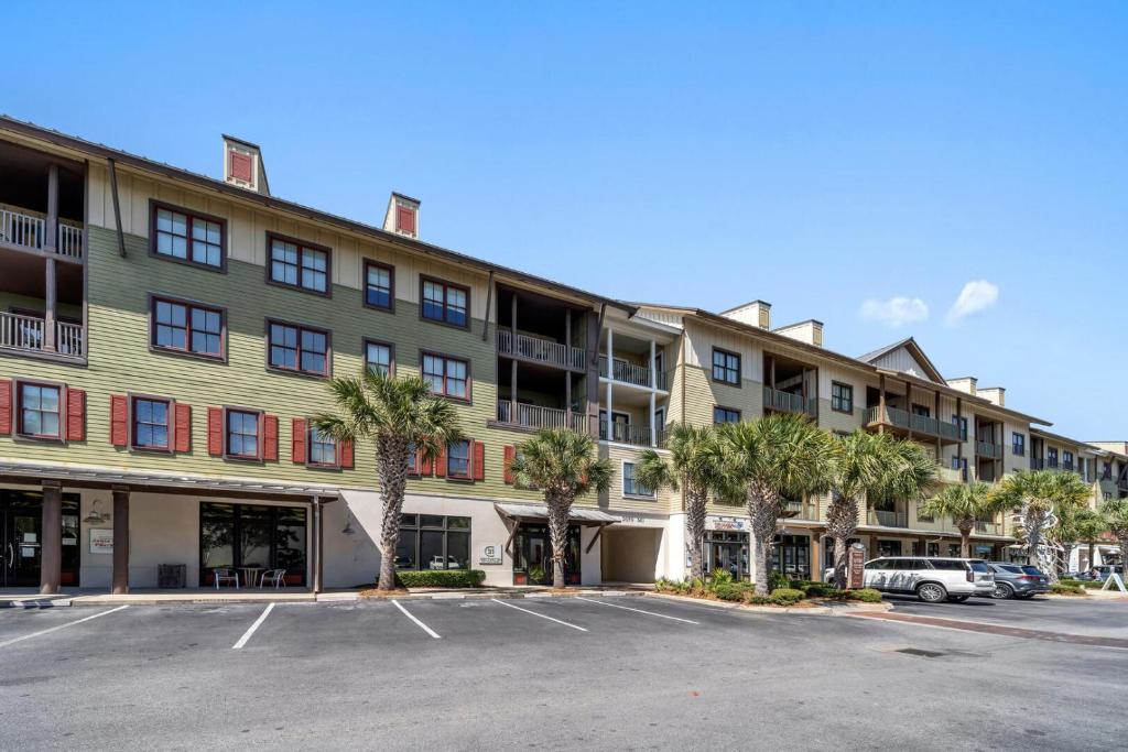 Redfish Village 409 top floor stay on 30A